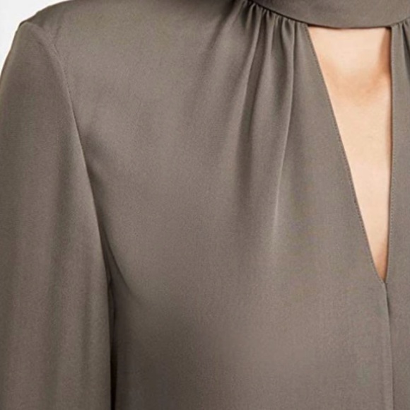 Theory Silk Neck Band Blouse Teak Taupe Keyhole M - Picture 7 of 11